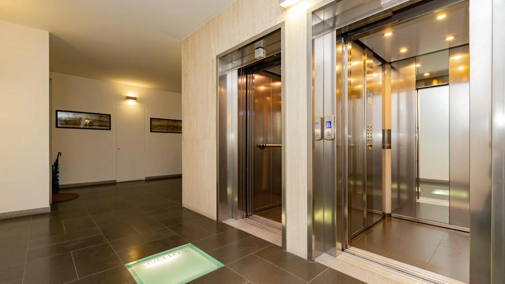 Premuda20 Milan Elegant Apartment 0*,  Italy
