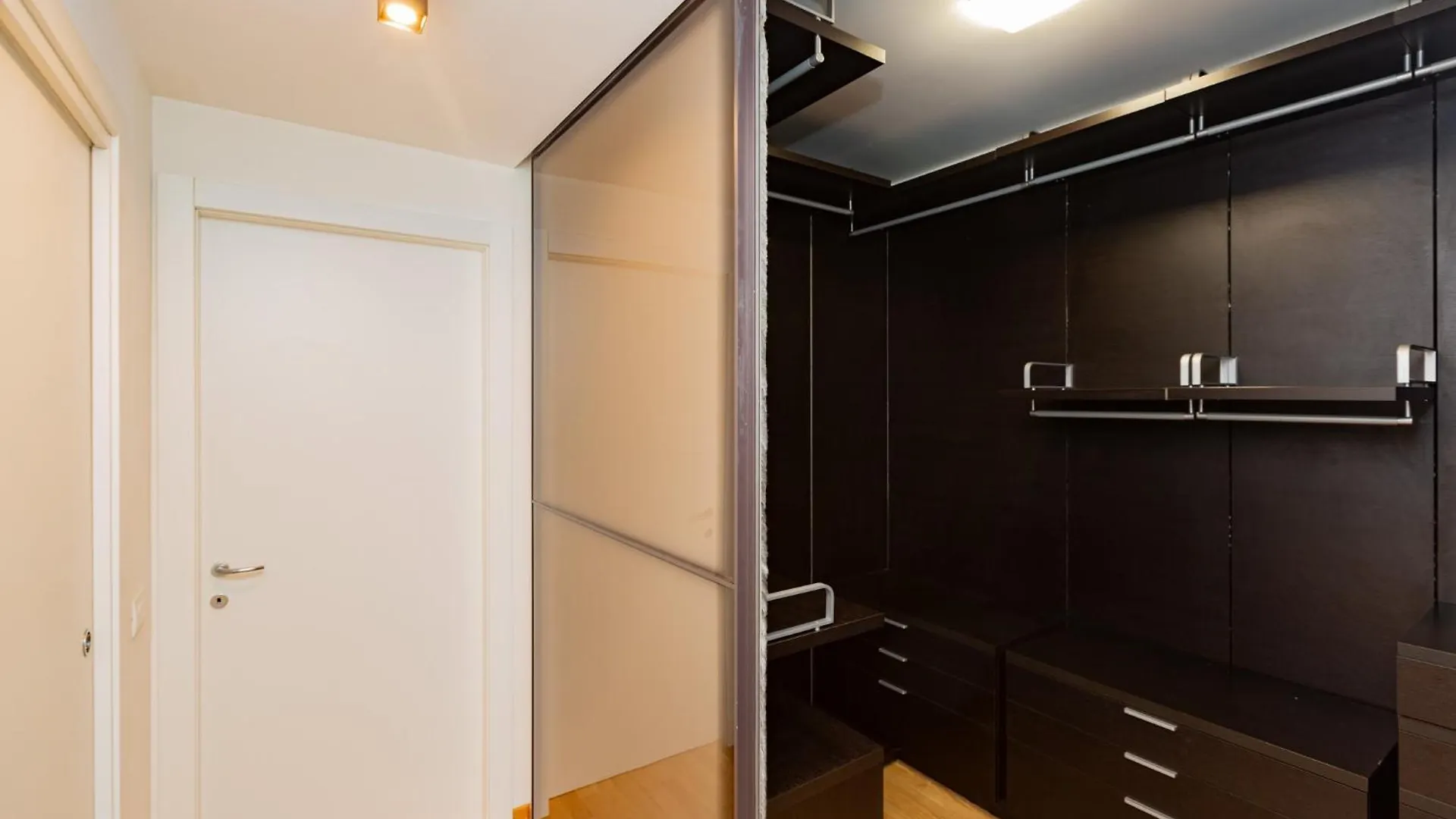 Premuda20 Milan Elegant Apartment Italy